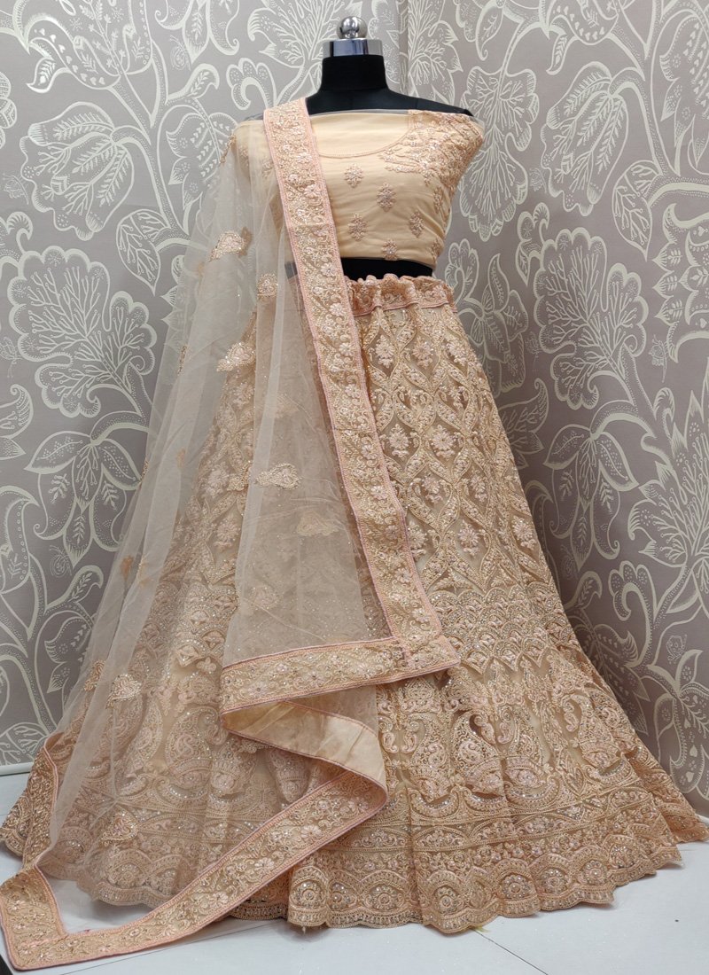 Chain Neck & Choli Ghaghara