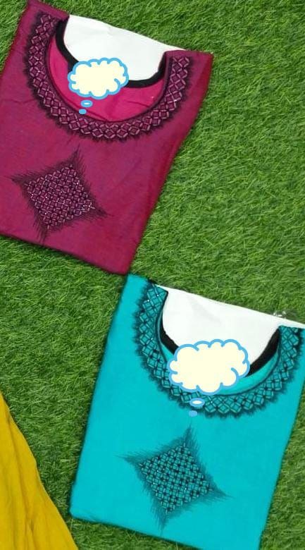 NeckNeck Top