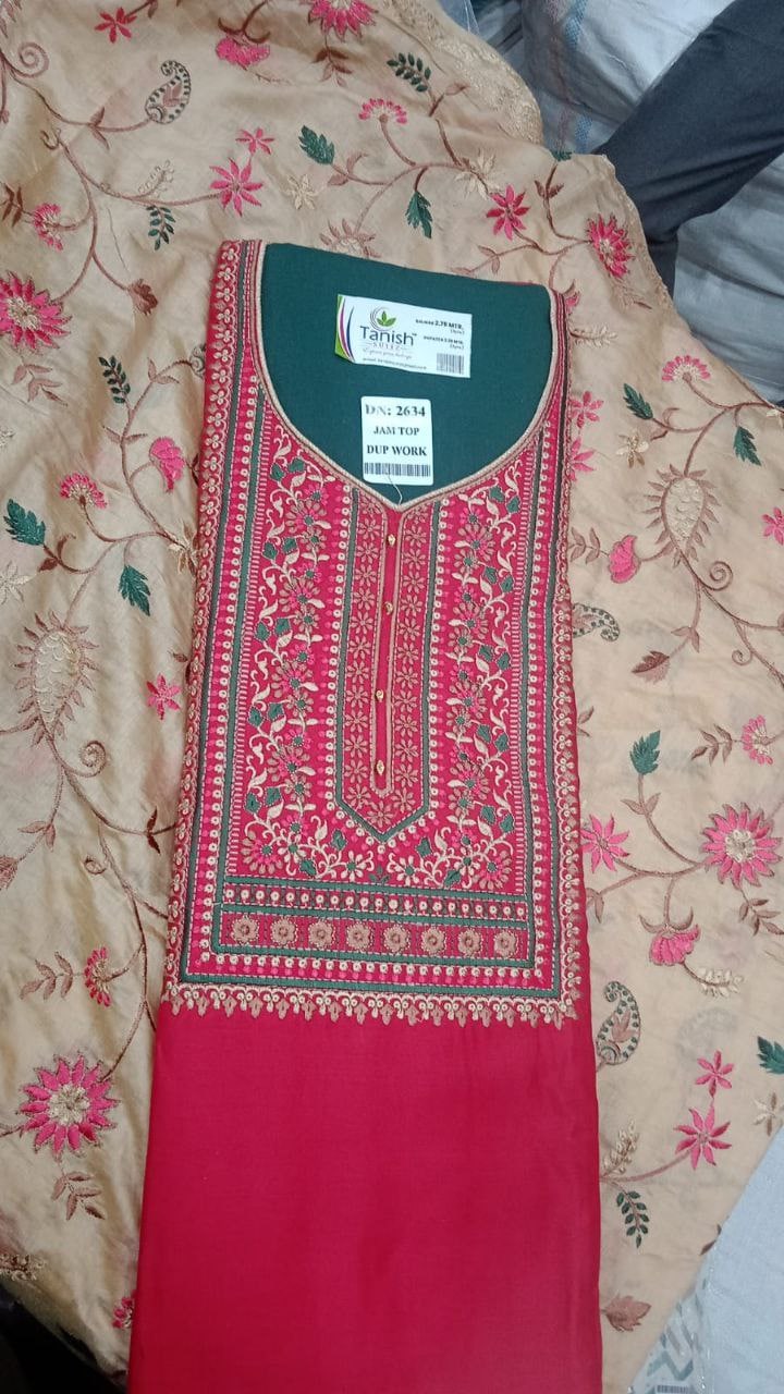 Neck Top