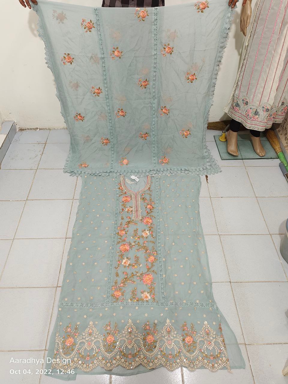 Sequince kurti