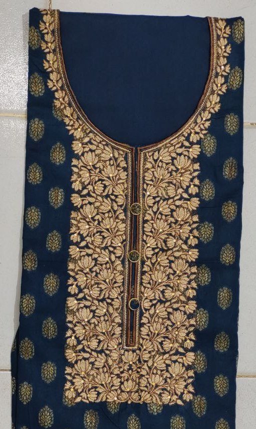 Neck Top