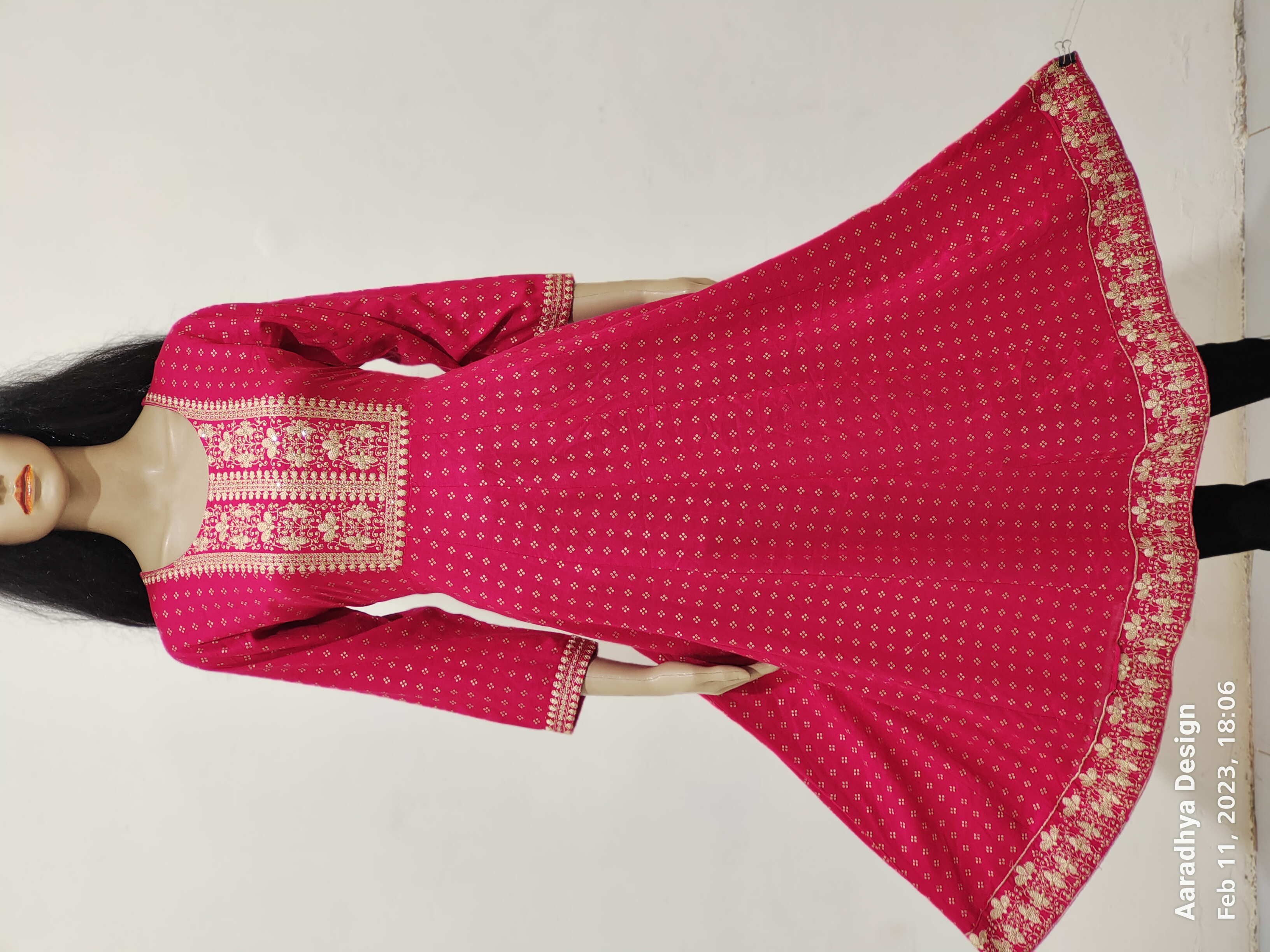 Sequince kurti