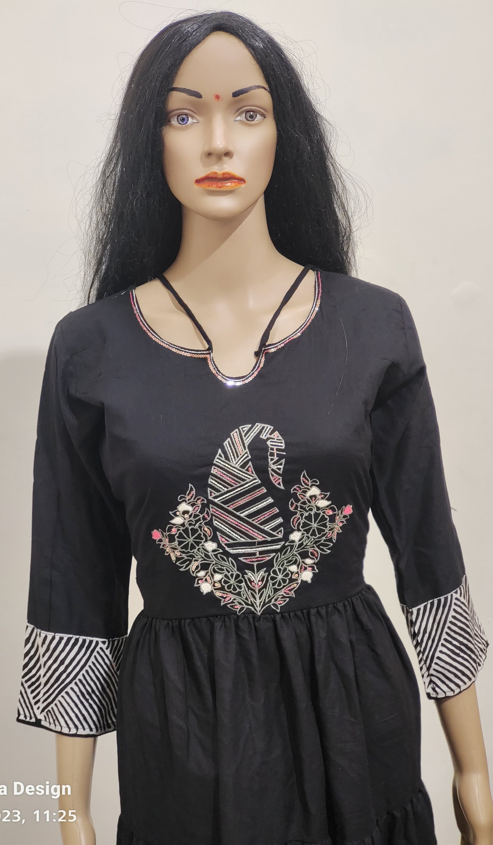 Sequince kurti