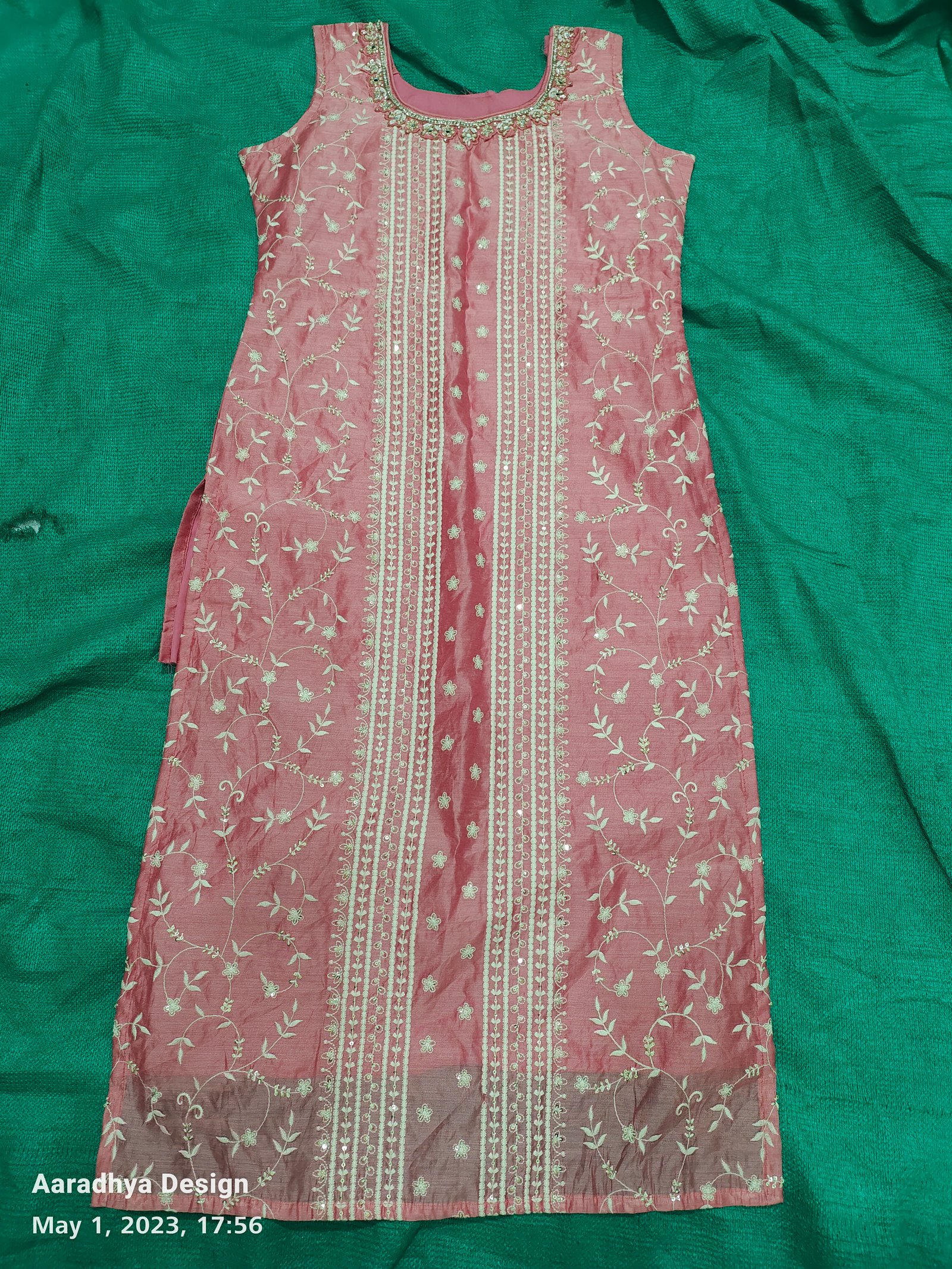 Sequince kurti Designs