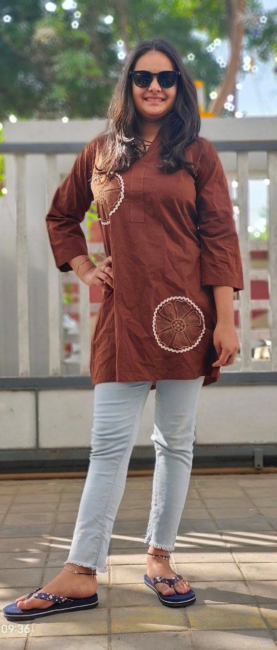 KURTI BUTTO
