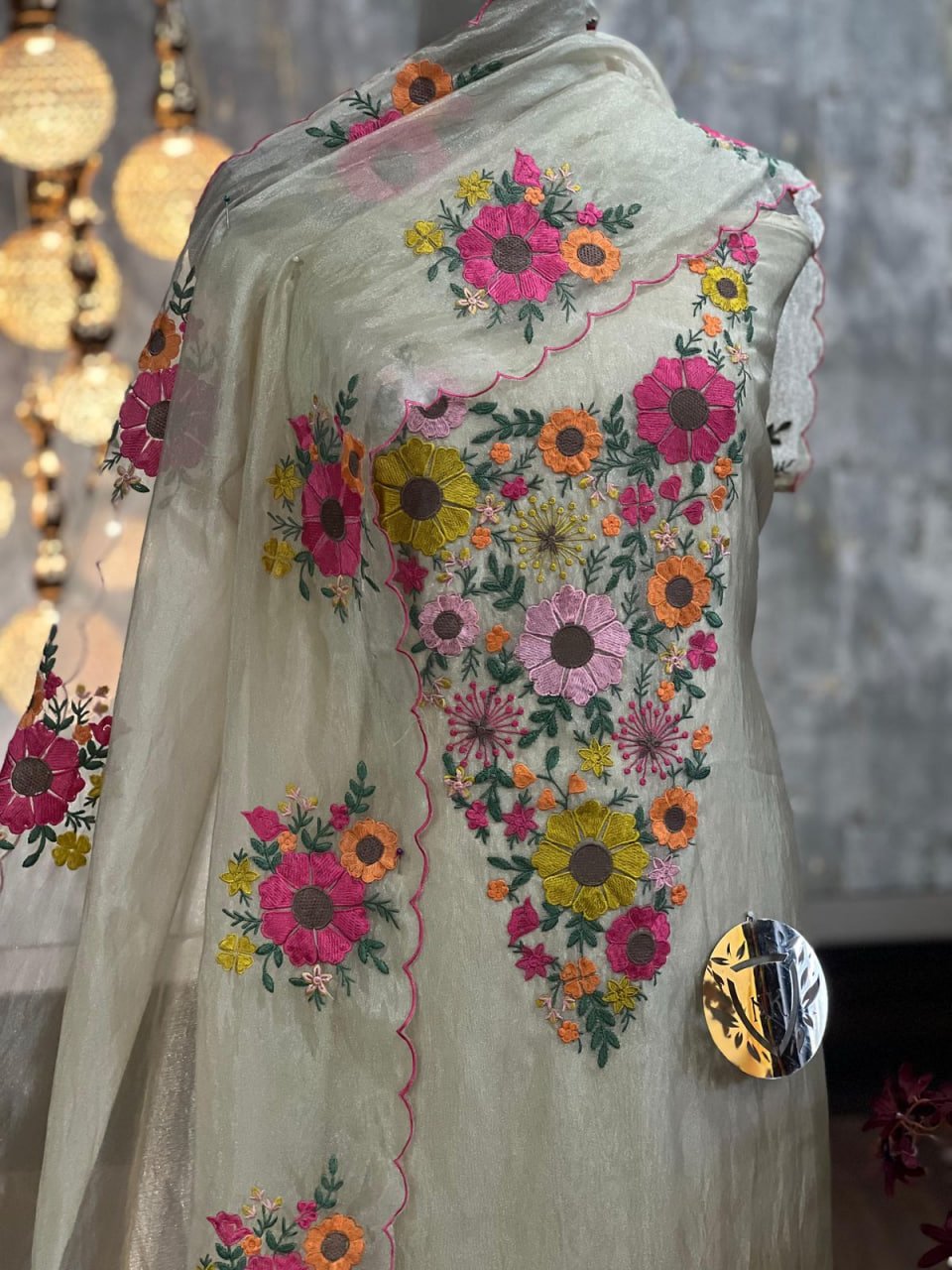 kurti neck