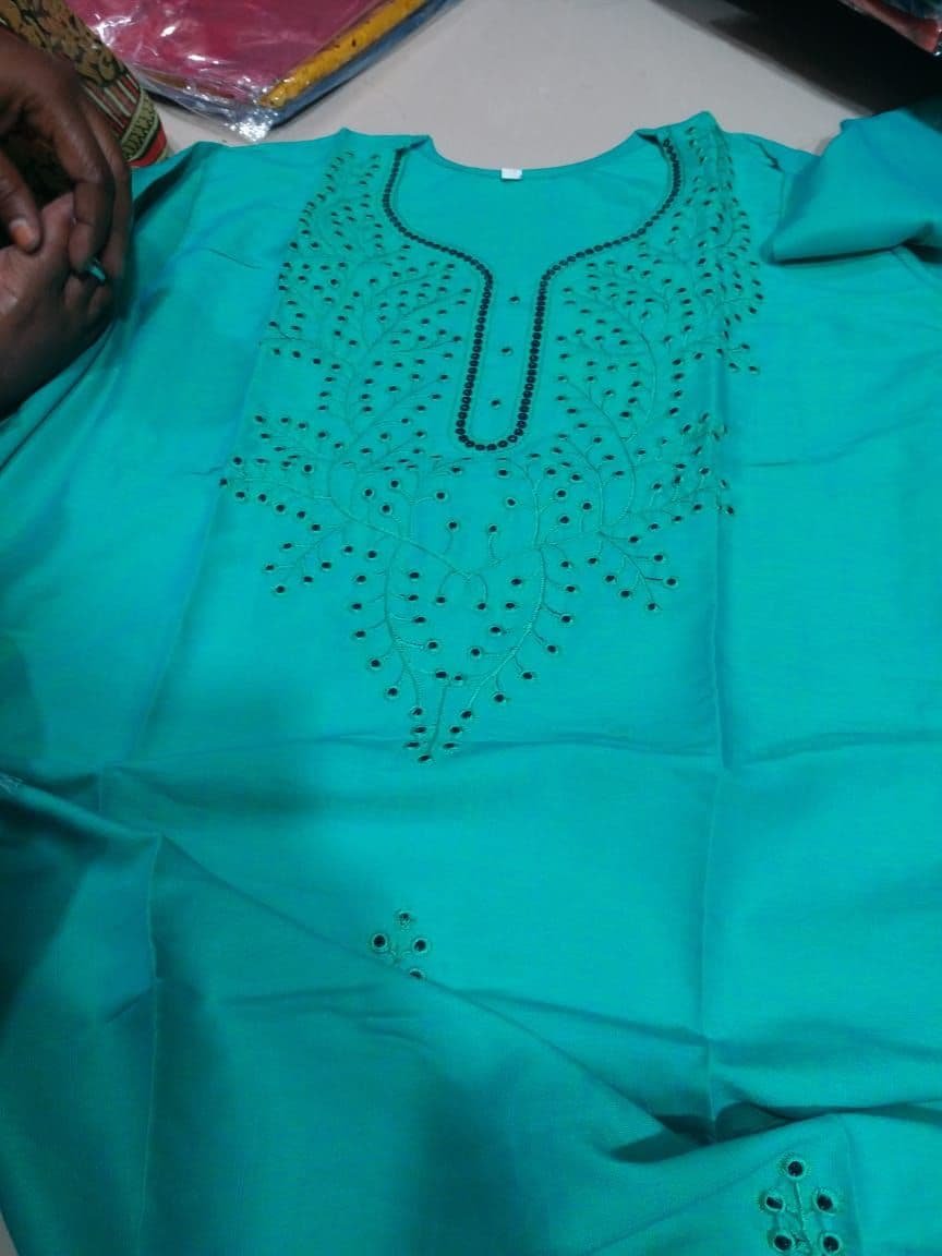 neck top