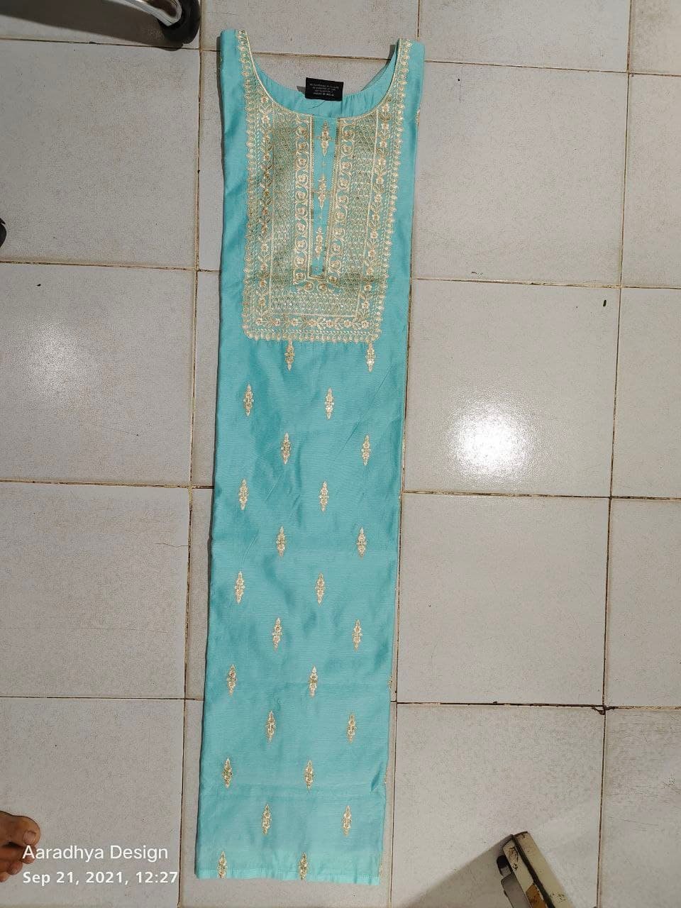 fancy top neck