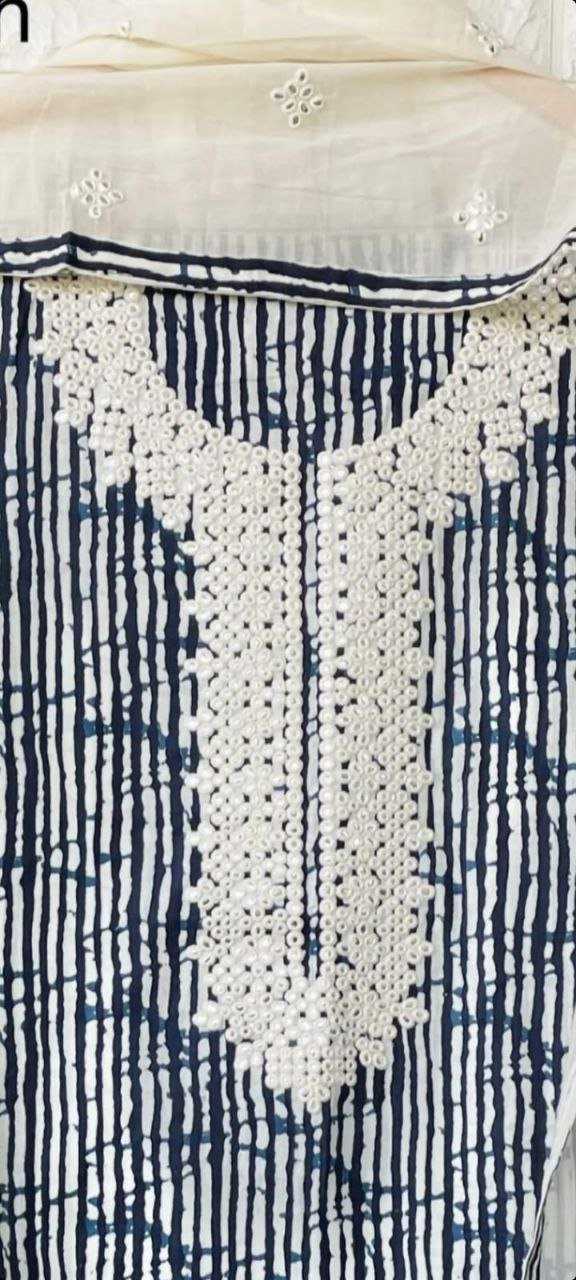 Neck Top