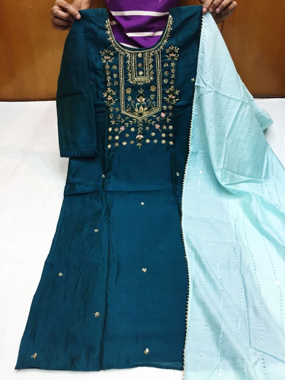 Neck Top