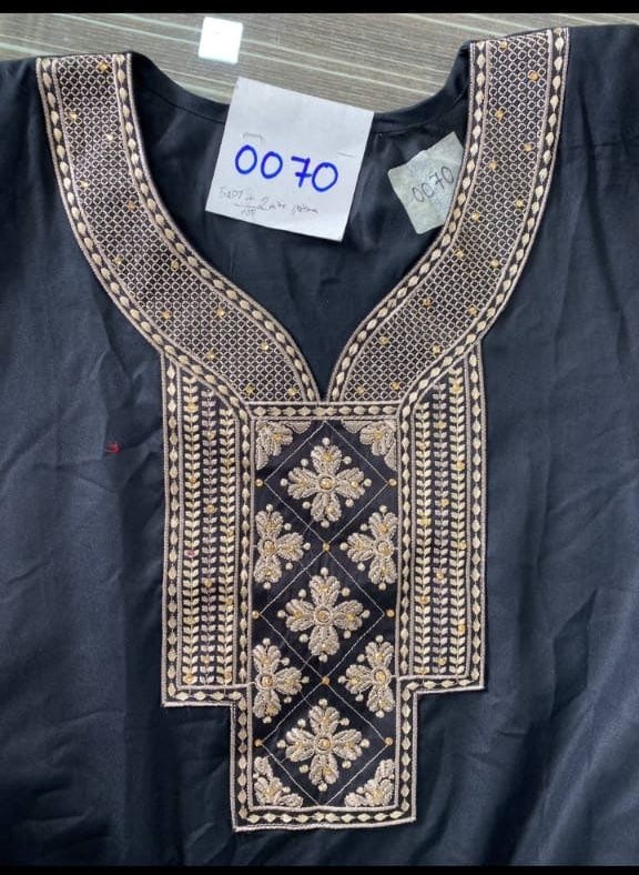 Neck Top